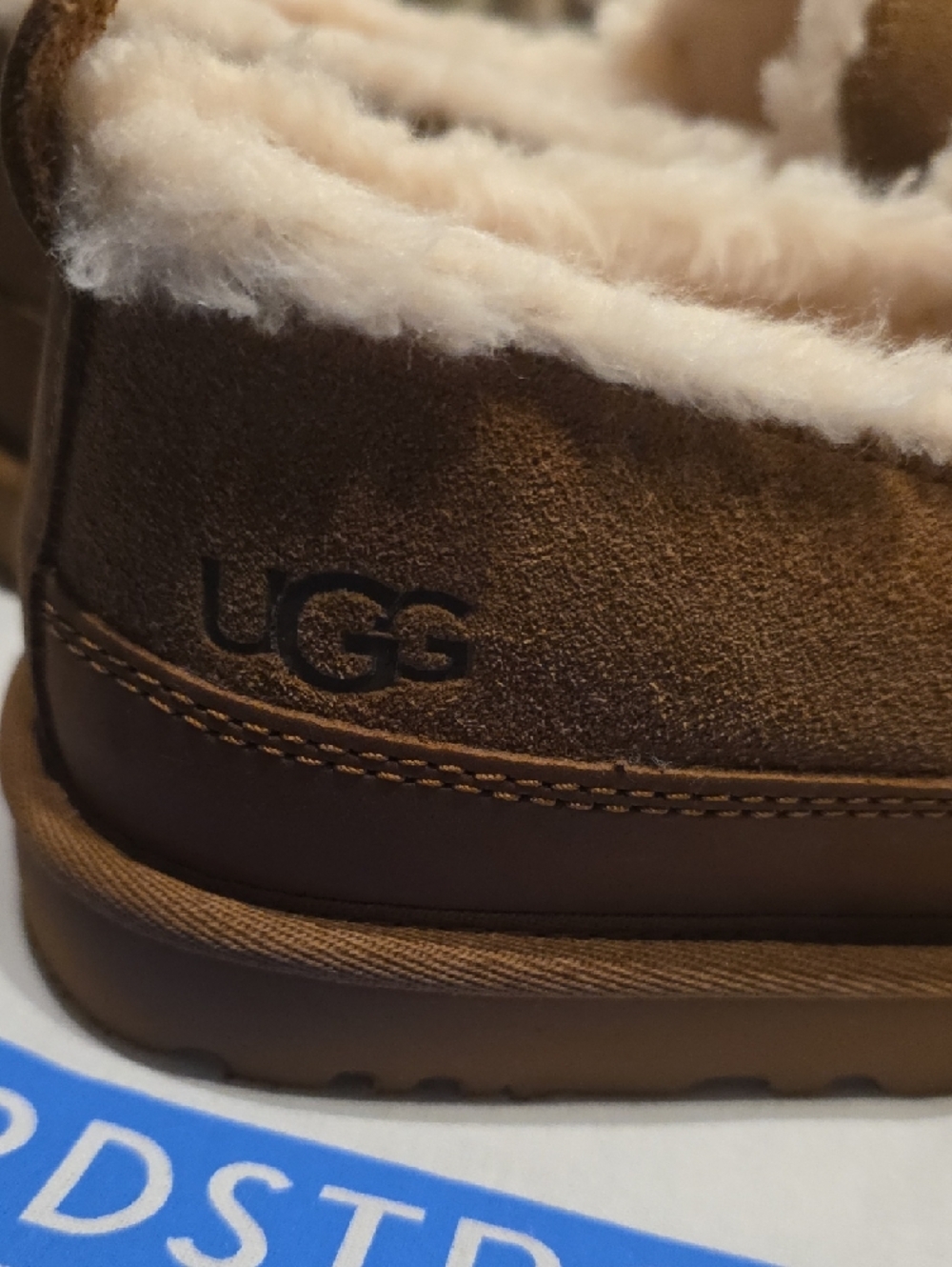 Men's UGG Leisure Nomad Slippers -Brand NEW - Picture 3 of 6